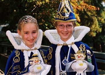 Chiara I. (Arens) und Lukas I. (von der Weyden)